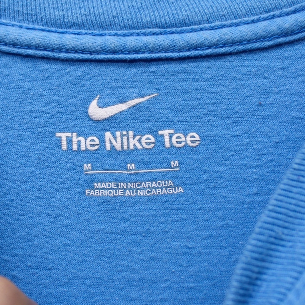 Nike Just Do It Graphic T-Shirt Kids Size Medium Blue Short Sleeve Excellent - Picture 3 of 6